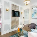 Luxury 2 Bedroom 2 Bathroom Louvre&Notre Dame