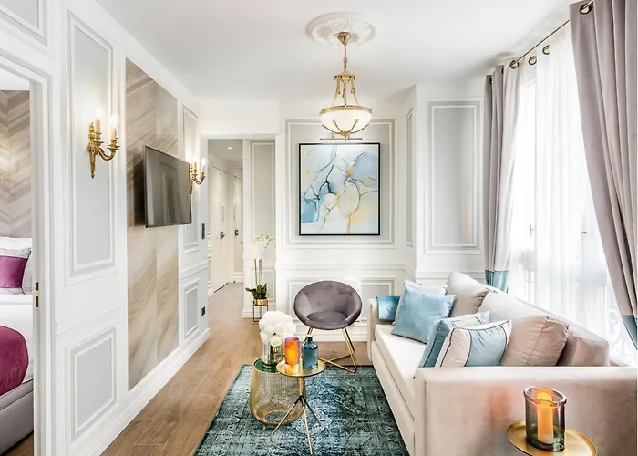 Luxury 2 Bedroom 2 Bathroom Louvre&Notre Dame
